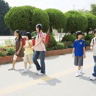 通学路で